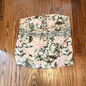 Size 16/18 swim top floral design